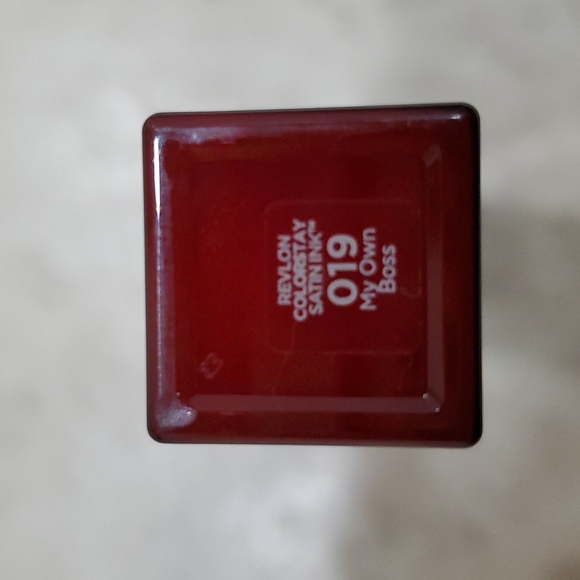 NEW LIPCOLOR - Picture 3 of 3